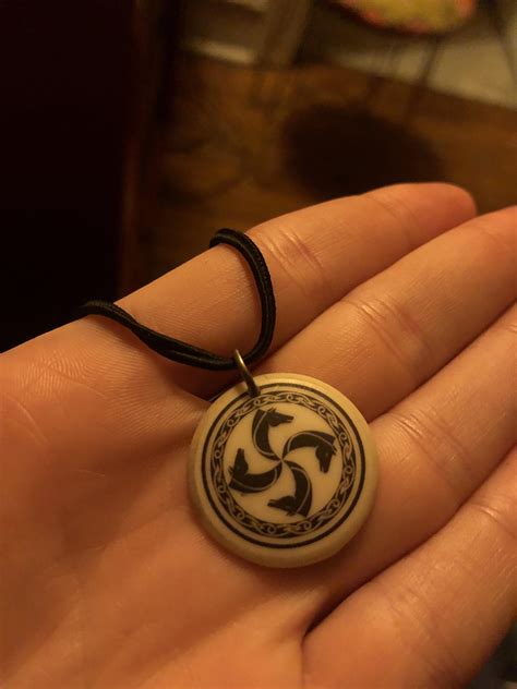 Does anyone know what this symbol represents? I got this as a gift awhile ago. : r/Symbology