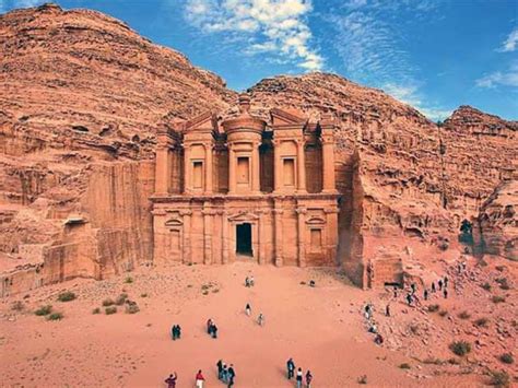 Why Petra is UNESCO World Heritage Centre ! | 'Monomousumi'