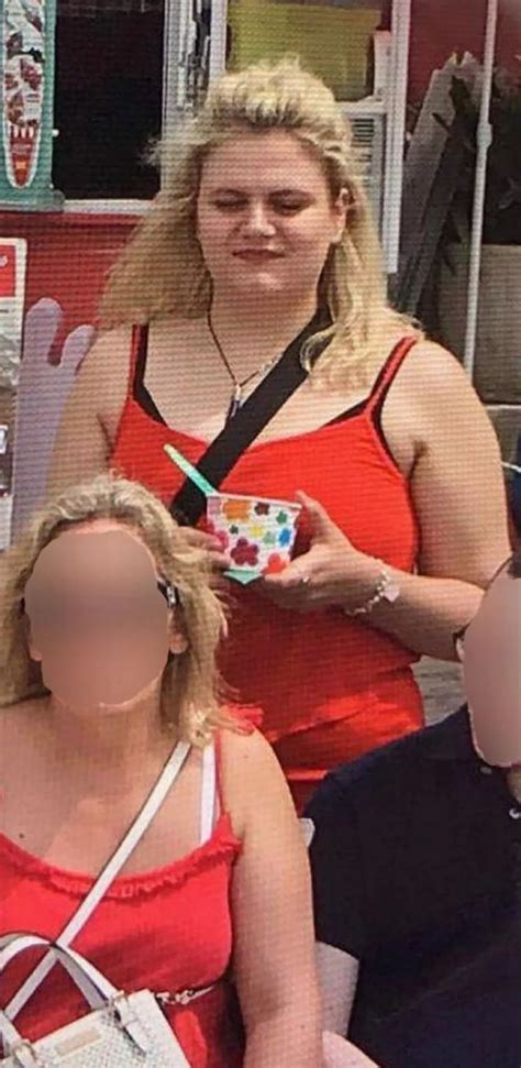 Woman spends £30k to transform body after being called 'fat b***h' by