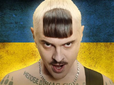 «Литл биг» уехали из России