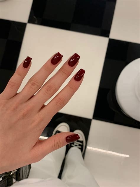 Pin by we.th_e on nails💅🏻 | Wine nails, Red acrylic nails, Acrylic ...