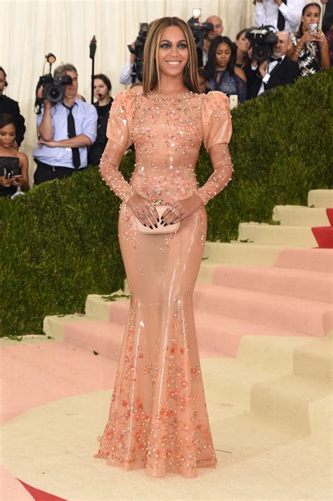 Beyoncé at the Met Gala: See All the Superstar’s Red Carpet Looks