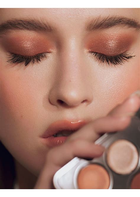 RÓEN Eyes On Me Eyeshadow Palette | Harvey Nichols