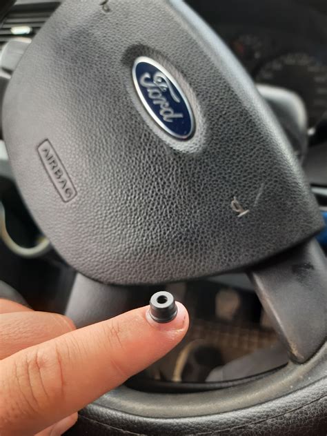 Уплотнительная резинка в системе сцепления. — Ford Transit (7G), 2,2 л ...