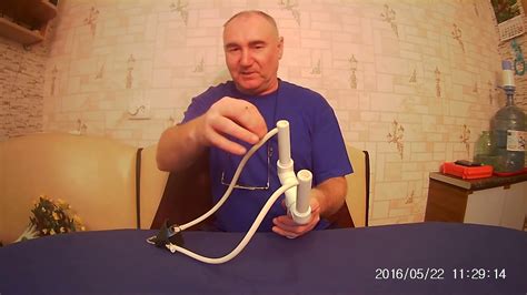Рогатка для прикорма самодельная - YouTube