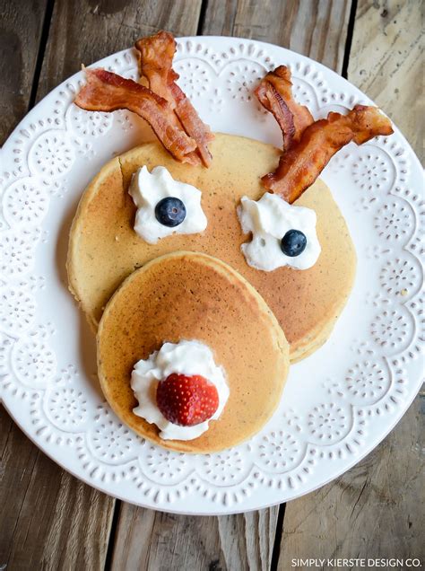 24 Delicious Christmas Breakfast Ideas to Start Your Day Right