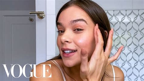 Maddie Ziegler's Guide to Colorful Eye Makeup | Beauty Secrets | Vogue ...