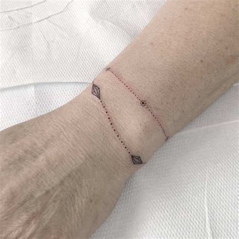 Tattoo • Подборка тату: Браслет на запястье (59 фото)