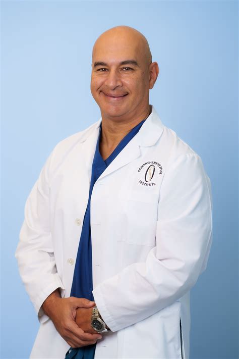 Dr. Ragab | Tampa Orthopedic Doctor