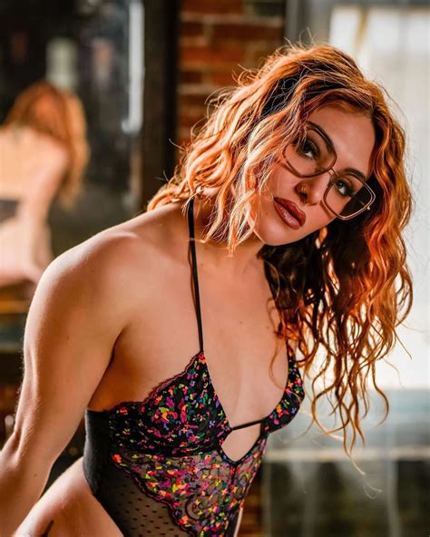 Bailey Moon (@luna.moon.xo) • Instagram photos and videos