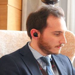 Incredible Rare Footage Released Of An Enormous Fin Whale With ...