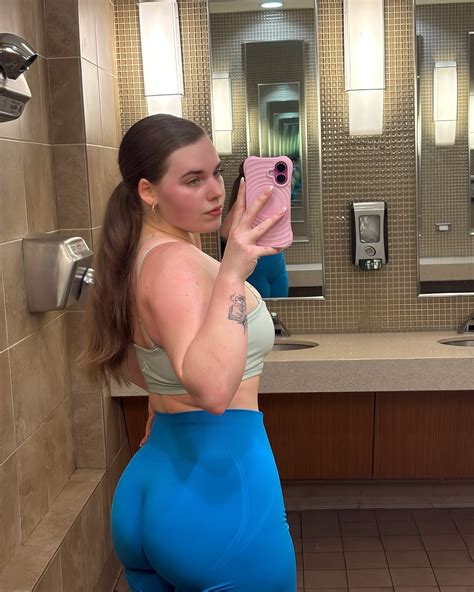 Klaire Haley ♡ (@klairehaleyfitness) • Instagram photos and videos