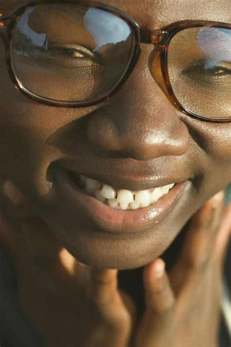 face drooping    face drooping stock  hd images