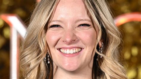 Morfydd Clark Teases The Second Age Character We May Meet In The Rings ...