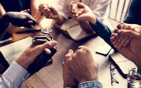 pray   christian genesis daily devotional