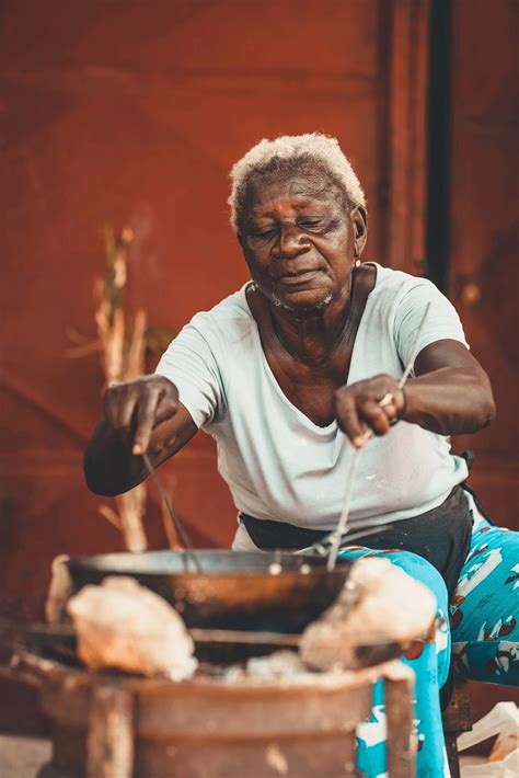 WePresent | Photographer Kim Praise captures the beauty of Angola