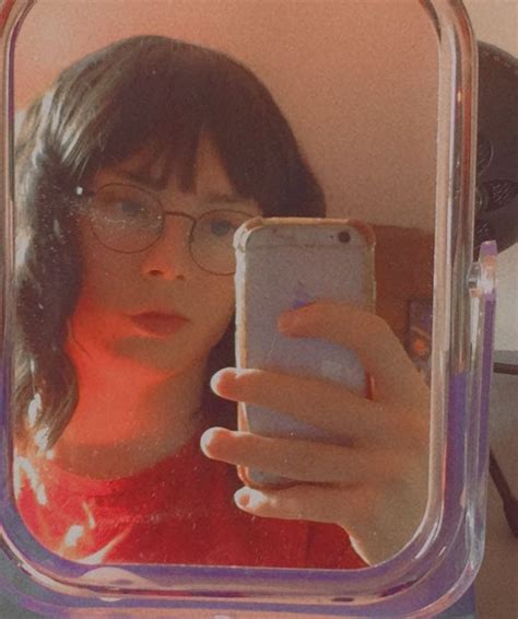 What name do you think I look like?? x : r/trans