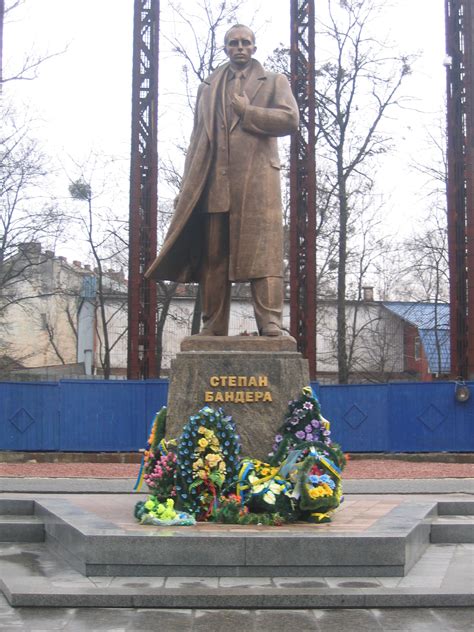 Не те герои Украины | Вестник бури - Журнал тотальной социалистической ...
