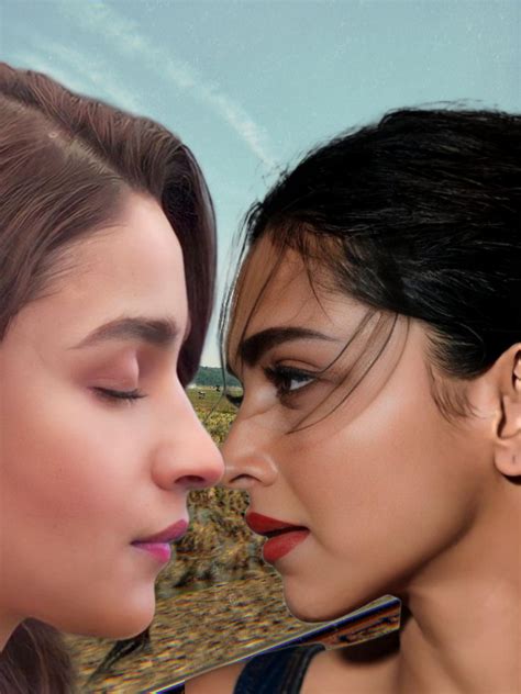 Alia bhatt and Dipika Padukone lesbian kiss 💋💋 : r/BollywoodLesbians