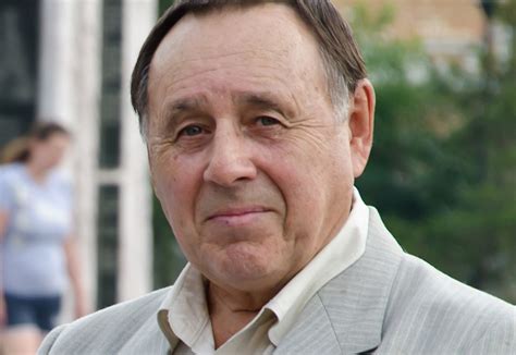 Геннадий Внуков: Я в школе №1, словно росток, пророс - Новостной портал ...