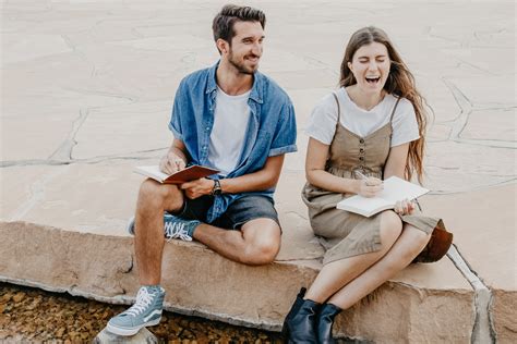 “What is flirting, and how do I do it?” Guide for Introverts ...