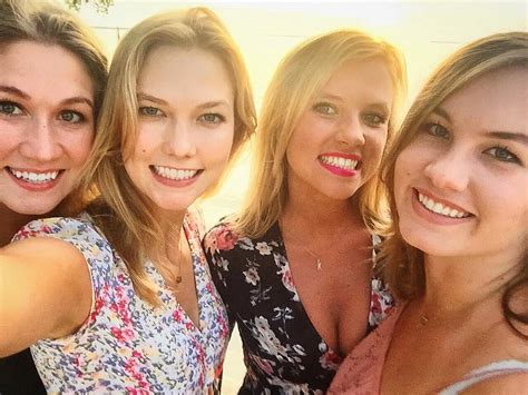 Karlie Kloss and her sisters : r/CelebSisters