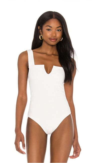 16 Flattering White Bodysuit To Add To Your Closet - Yoper