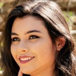Larissa Liveir - Age, Family, Bio | Famous Birthdays