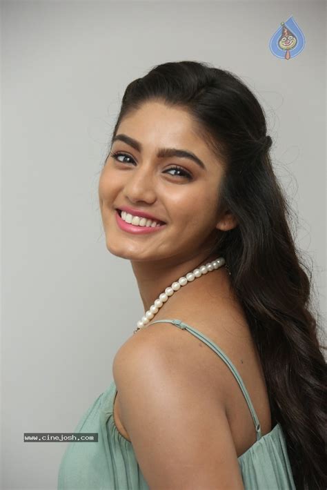Sana Makbul Stills - Photo 55 of 114