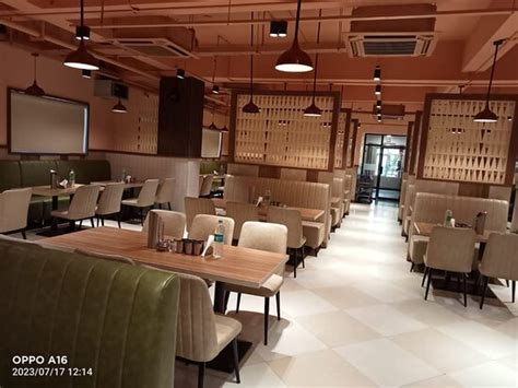 PADMAM VEG RESTAURANT, Chennai (Madras) - 18/54 Venkatanarayana Road
