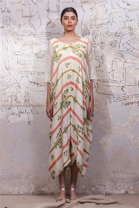 Ekru Designer online store exclusive collection at Aza Fashions.