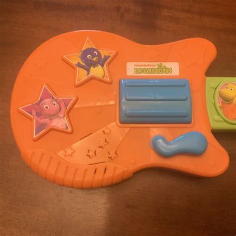 Nickelodeon THE BACKYARDIGANS Musical Singing Guitar toy Hard to Find ...