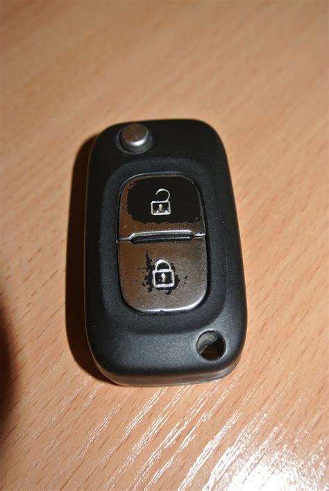 Новый выкидной ключ! — Renault Logan (1G), 1,6 л, 2010 года ...