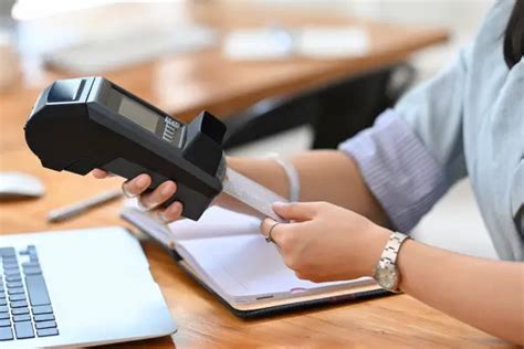 debit ketahui pengertian   kerjanya