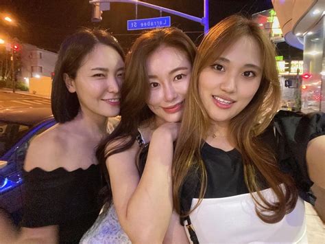 Korean Chicks | Scrolller