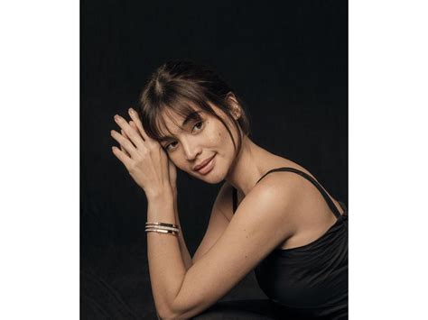 anne curtis  proves  beauty  timeless gma