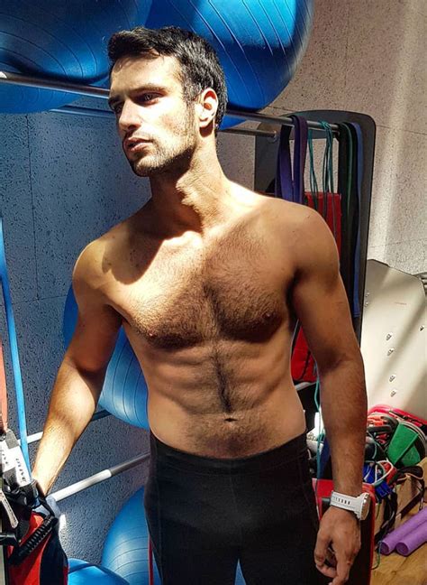 Jesús Castro calienta el paso de Fase - aMENzing