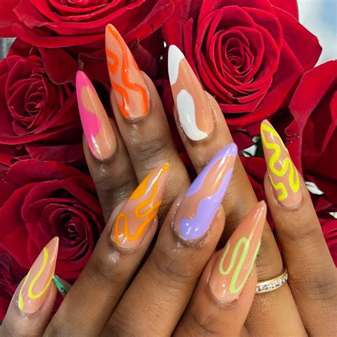 Fresh Homecoming Nail Trends for 2025 – DreamBundles