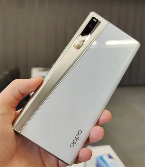Первый в мире смартфон со сворачивающимся экраном — Oppo X 2021 ...