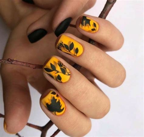 Pin by Jenni Mäntylä on nails | Nail colors, Fall nail art, Hard gel nails