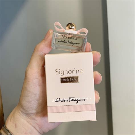 Signorina 5ml – Uyên Perfume