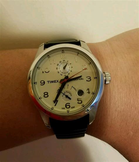 identify timex automatic watches