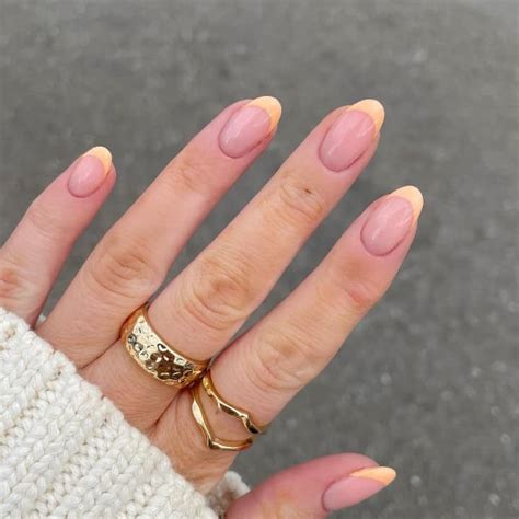 50 Colored French Tip Nails for Cute, Classy Looks