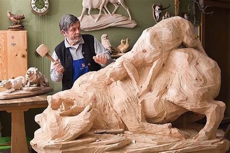 Скульптуры из дерева | Animal sculptures, Carved wooden animals, Sculpture