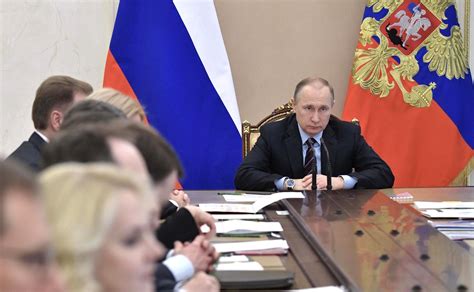 Совещание с членами Правительства • Президент России