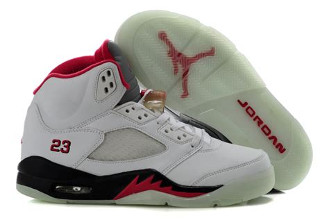 Big Sale Nike Shoes & Vente Jordan Retro 5 internet.