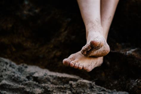 1000+ Engaging Barefoot Photos · Pexels · Free Stock Photos