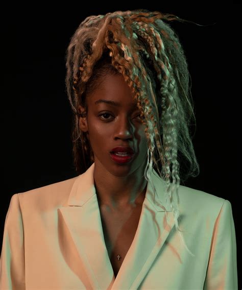 Ubikwist - Gracie Marie Bradley — Tyree Harris