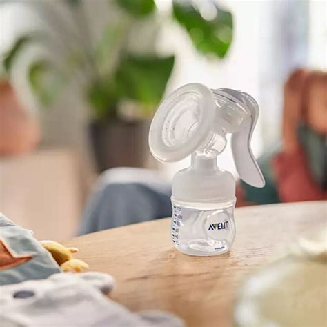 Ръчна помпа за изцеждане на кърма Natural Motion Philips AVENT – Детска ...