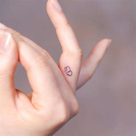 Top 77 Best Small Finger Tattoo Ideas - [2021 Inspiration Guide]